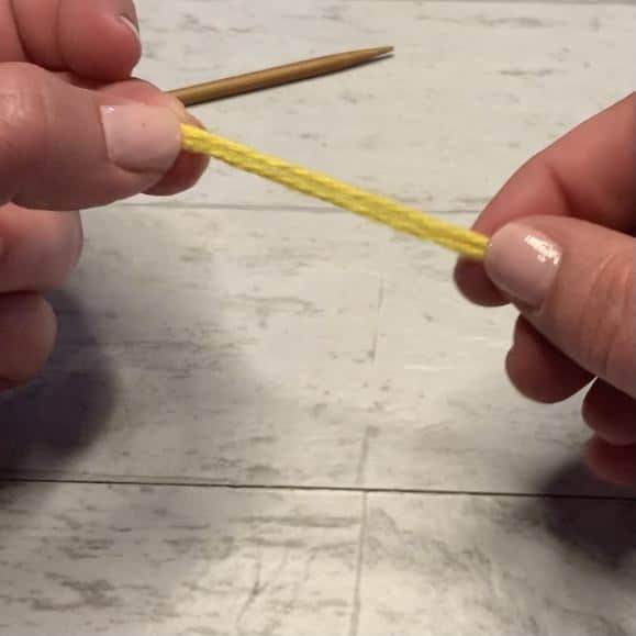 how to measure for a long-tail cast-on