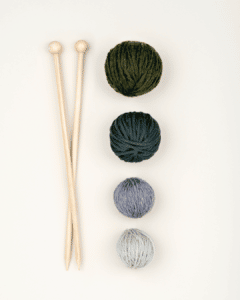 two knitting needles and some yarn - what does a beginner knitter need how to learn knitting for a beginner knitter